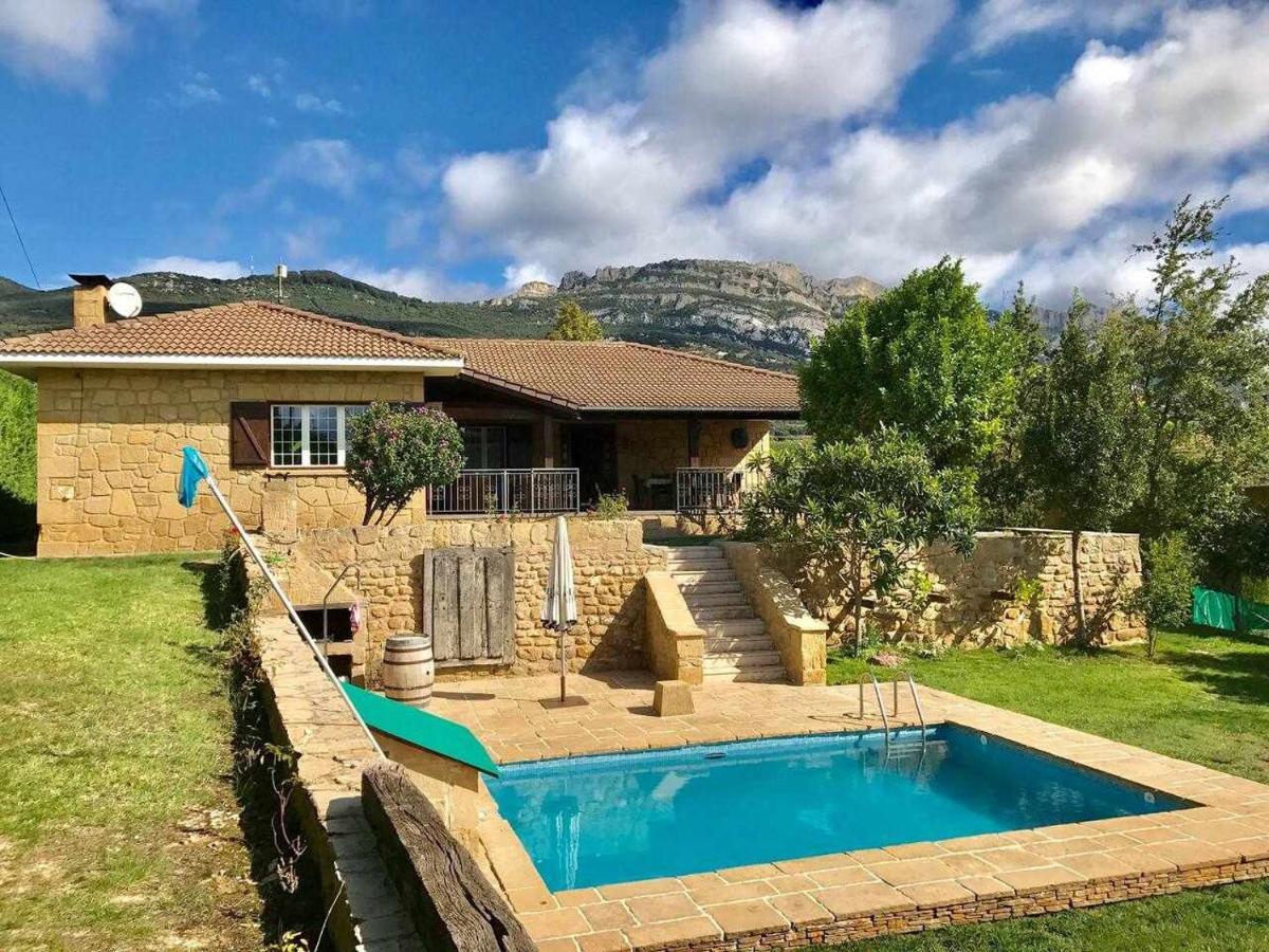 Sagastienea Villa Con Piscina Y Tenis En La Rioja Samaniego Exterior foto
